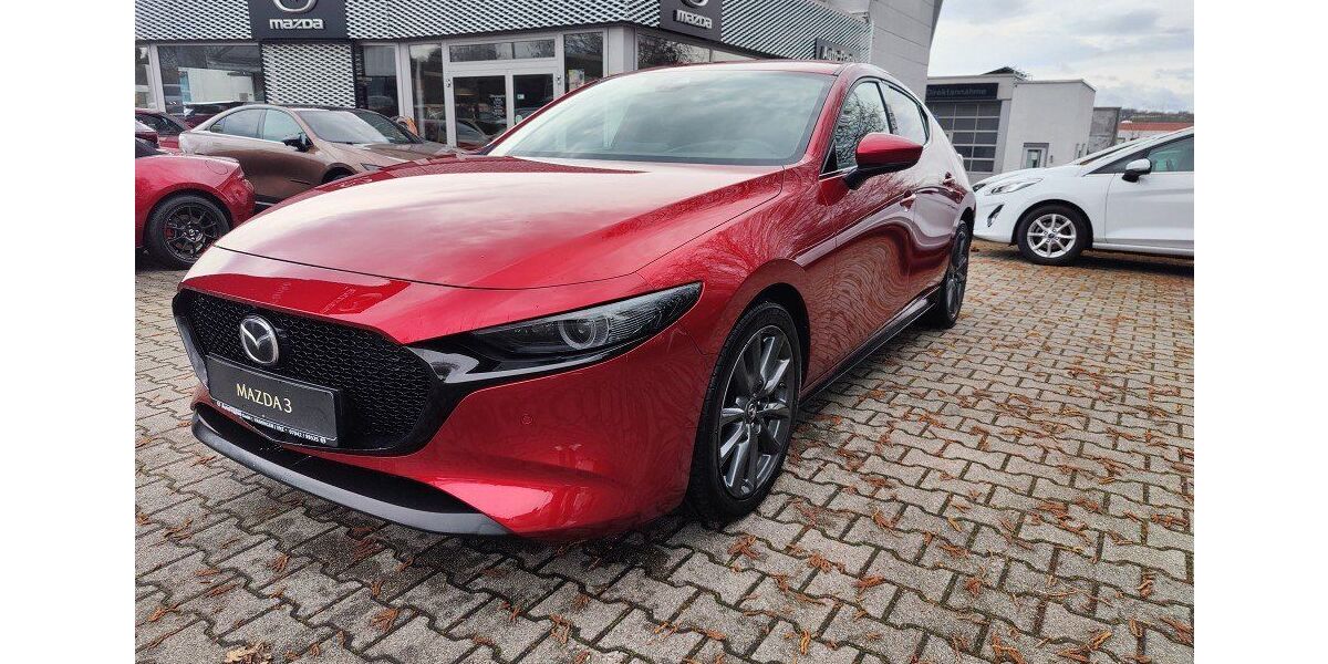 Mazda 3 65.500 km 21.990 &euro; Vaihingen 71665