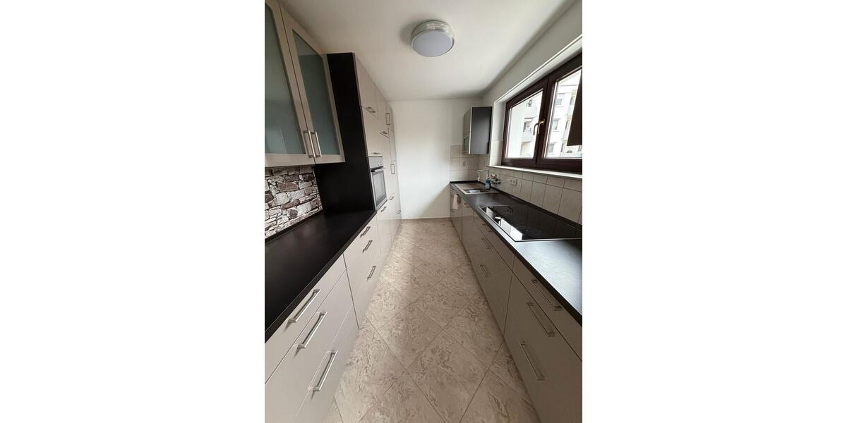 Etagenwohnung Sindelfingen Sindelfingen (Stadt) - 4.5 Zimmer, 104 m&sup2;, 1.600&euro; | Angebot:26448415