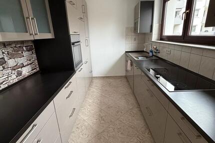Wohnung Sindelfingen Sindelfingen (Stadt) - 4.5 Zimmer, 104 m&sup2;, 1.600&euro; | Angebot:26448415