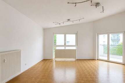 Wohnung Leonberg - 2 Zimmer, 68 m&sup2;, 740&euro; | Angebot:26801908