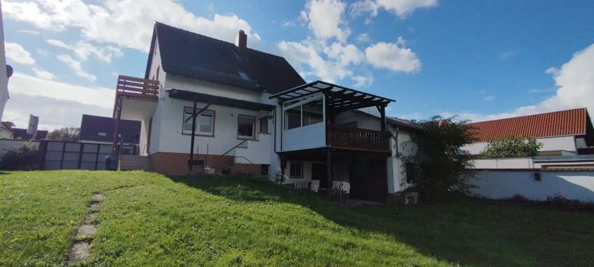 Haus zum Kaufen in Ubstadt-Weiher Ubstadt 598.000 € 162 m²