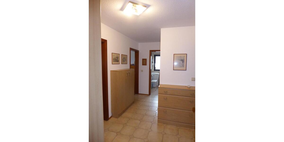 Etagenwohnung Pforzheim Büchenbronn - 3.5 Zimmer, 90 m&sup2;, 850&euro; | Angebot:26148198
