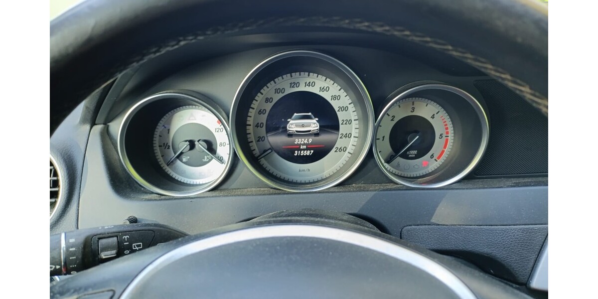 Mercedes-Benz C 200 335.000 km 5.500 &euro; Aidlingen 71134