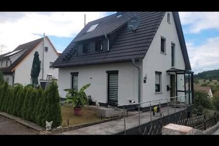 Haus Althengstett - 4 Zimmer, 124 m&sup2;, 550.000&euro; | Angebot:27217687