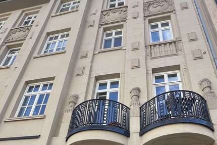 Wohnung zum Kaufen in Pforzheim 239.000 € 84.48 m² 2.5 zimmer