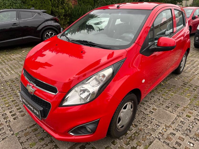 Chevrolet Spark 100.614 km 2.790 € LEONBERG 71229