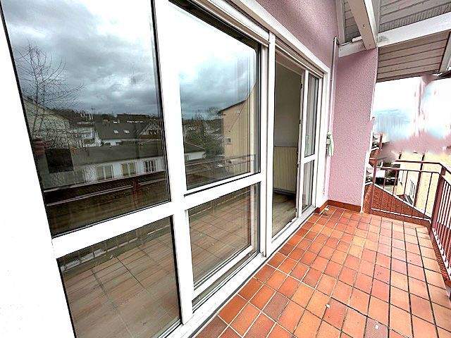 Etagenwohnung Birkenfeld - 4 Zimmer, 110 m&sup2;, 1.100&euro; | Angebot:25165712