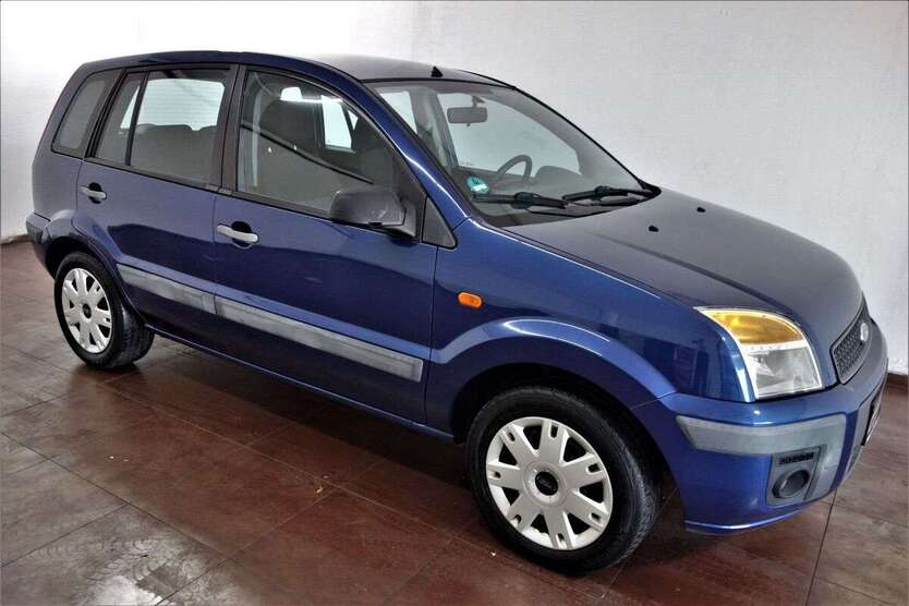 Ford Fusion 99.000 km 2.999 € Mühlacker 75417