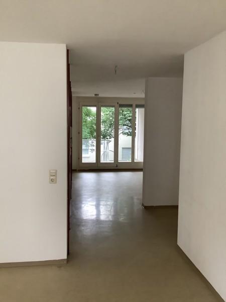 Frisch für Sie saniert – Schöne 2 Zimmer Wohnung! zimmer