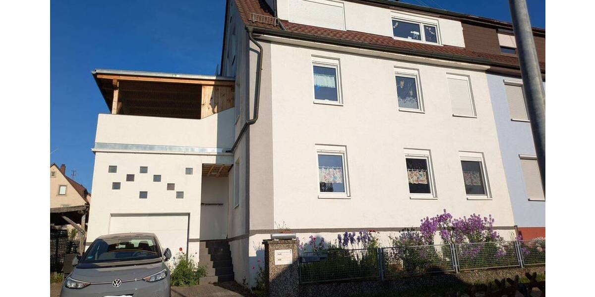 Pforzheim-Birkenfeld-Großzügige Doppelhaushälfte 7 zimmer