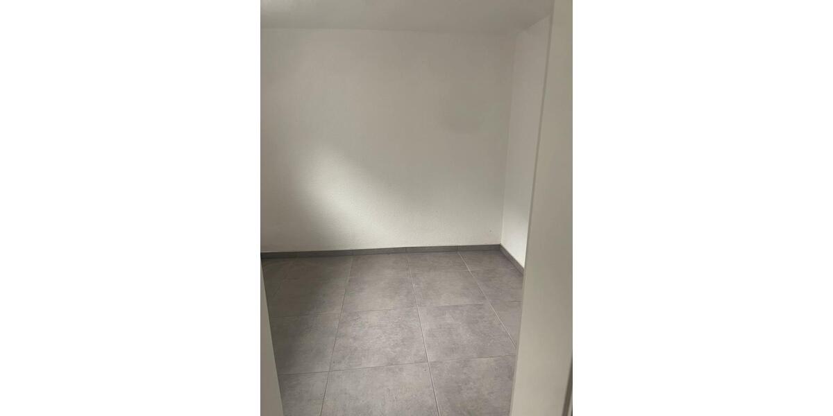 Etagenwohnung Gerlingen - 2 Zimmer, 27 m&sup2;, 800&euro; | Angebot:25723232