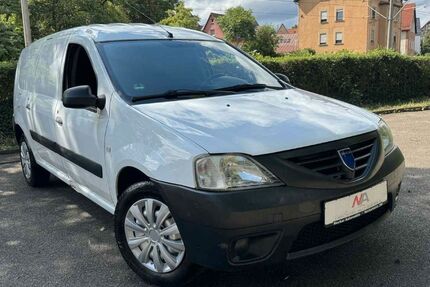 Dacia Logan 147.000 km 2.499 € Stuttgart 70376
