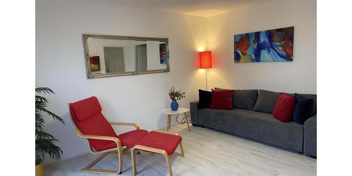 Dachgeschoßwohnung Sindelfingen Sindelfingen (Stadt) - 2 Zimmer, 50 m&sup2;, 1.100&euro; | Angebot:26660012