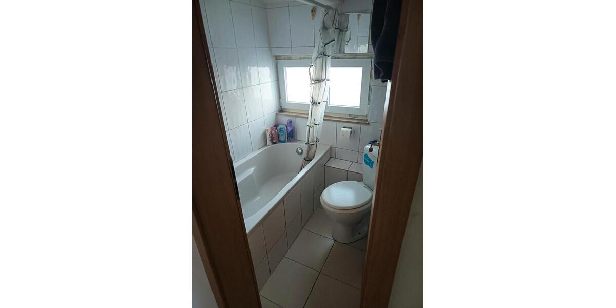 Nachmieter ab 01.02.26 2 zimmer