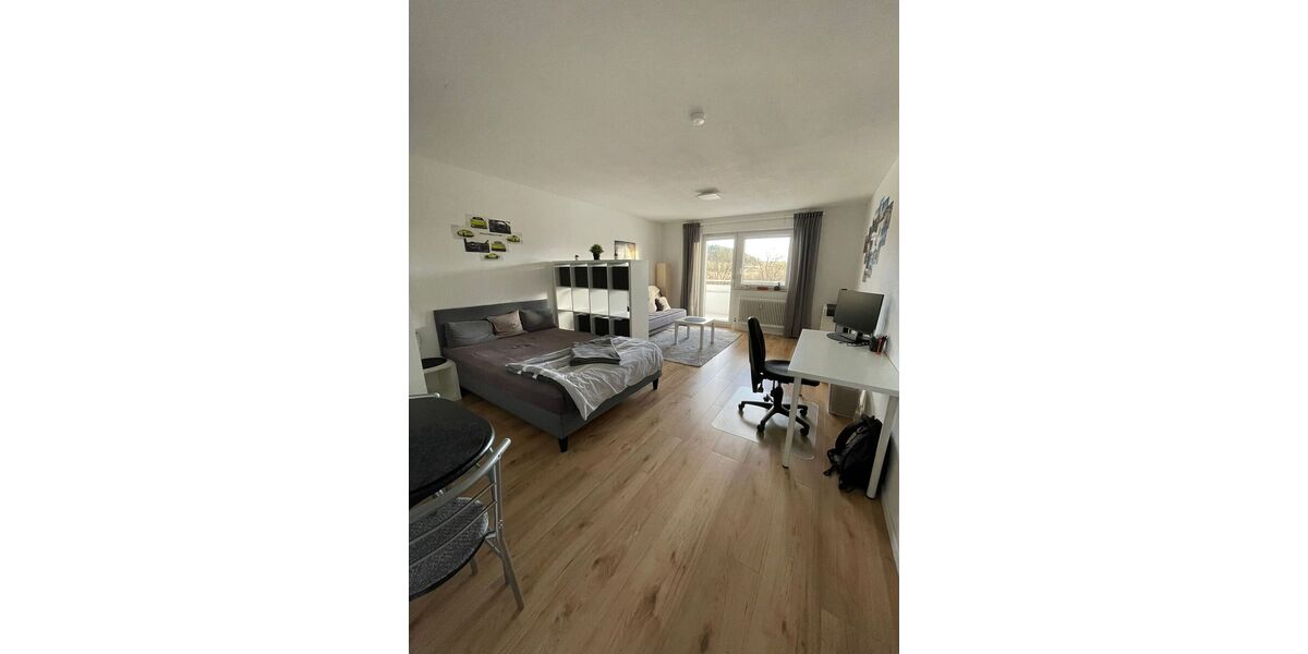 Möblierte 1-Zi Wohnung mit Südbalkon in ruhiger und stadtnaher Lage - Appartement Heimsheim | Angebot:26794891