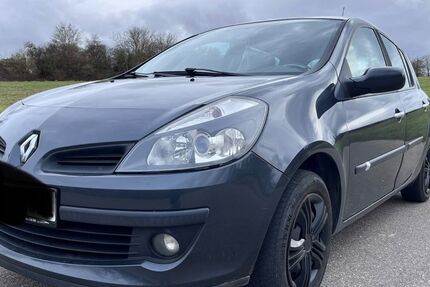 Renault Clio 139.231 km 3.350 &euro; Pforzheim 75175
