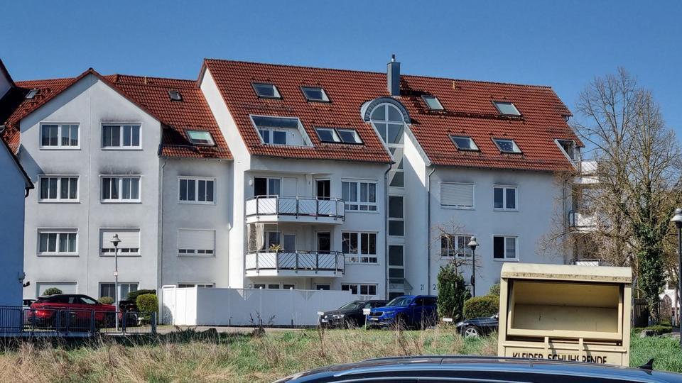 Verkaufe 3,5 Zimmer-Wohnung in Sachsenheim mit Loggia