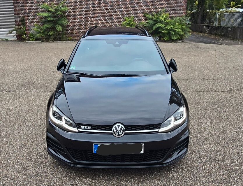 VW Golf 142.000 km 17.299 € Vaihingen an der Enz 71665