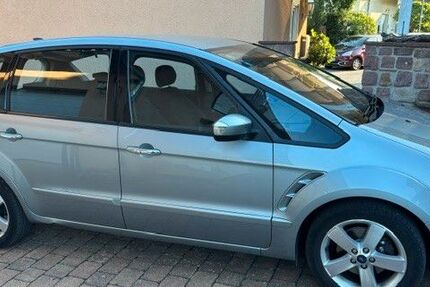 Ford S-Max 259.000 km 2.200 &euro; Karlsbad 76307