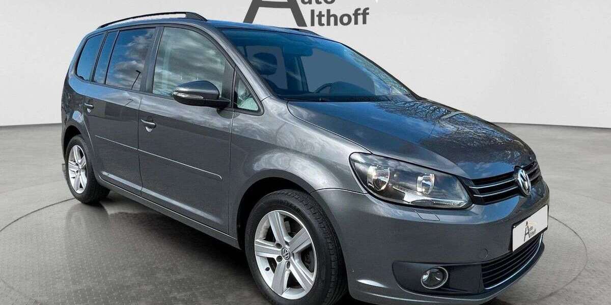 VW Touran 243.300 km 5.800 &euro; Ditzingen 71254