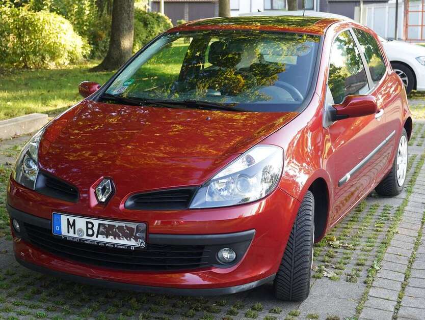 Renault Clio 44.600 km 4.800 € Bietigheim-Bissingen 74321