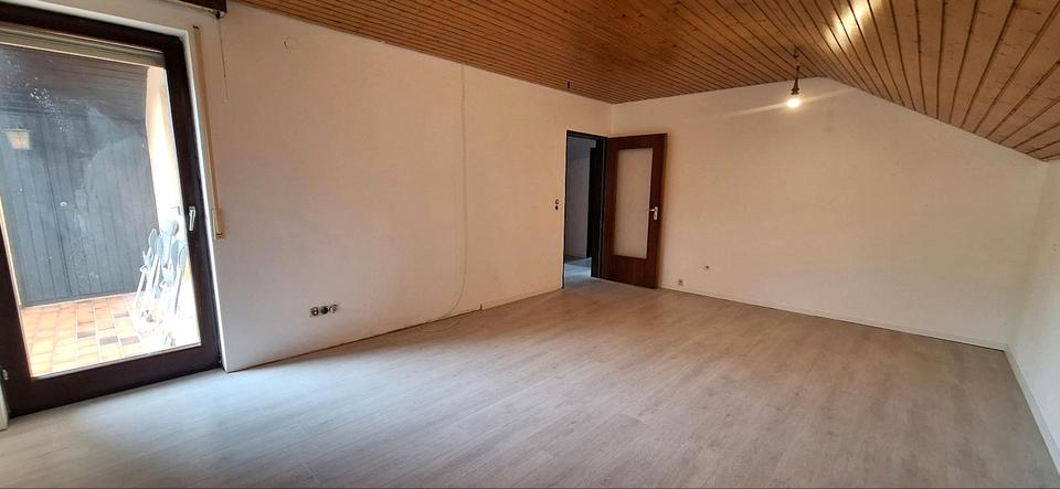 Dachgeschoßwohnung Bad Liebenzell - 2 Zimmer, 59 m&sup2;, 138.000&euro; | Angebot:25339800