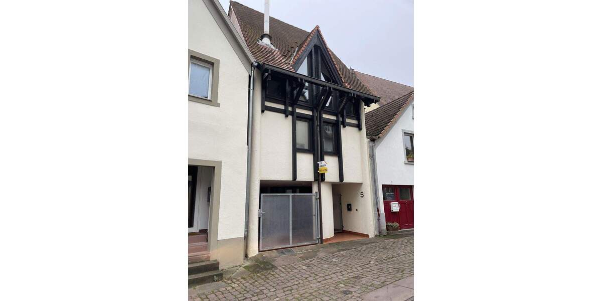 Einfamilienhaus Ettlingen - 4 Zimmer, 120 m&sup2;, 689.000&euro; | Angebot:25292258