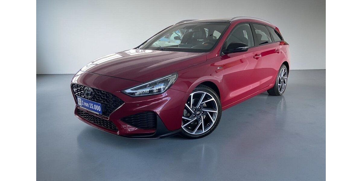 Hyundai i30 51.649 km 21.500 &euro; Karlsruhe 76227