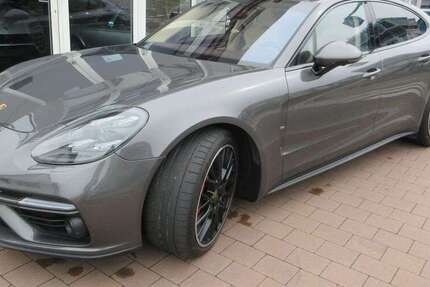 Porsche Panamera 144.500 km 53.500 &euro; Niefern-Öschelbronn 75223