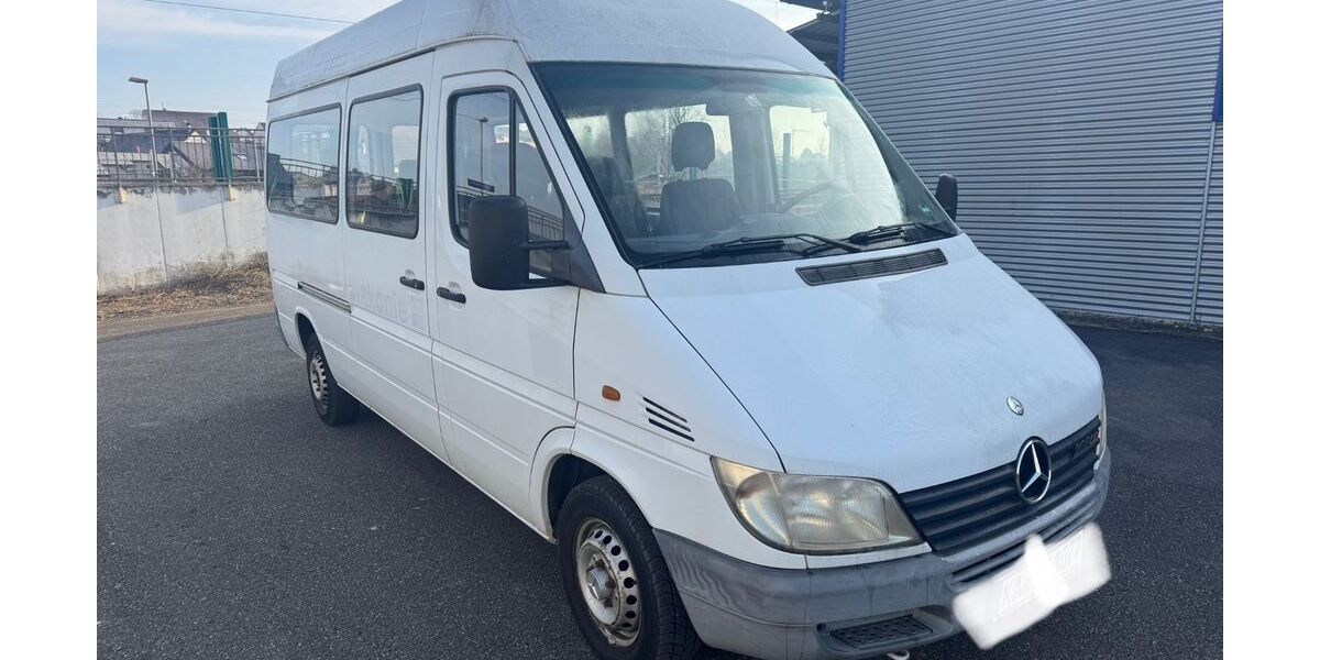 Mercedes-Benz Sprinter 183.200 km 6.490 &euro; Bretten 75015