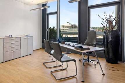 Büro in Stuttgart 1.490 € 24 m² zimmer