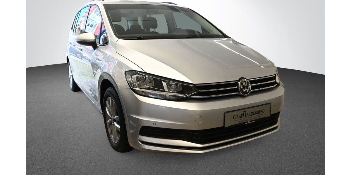 VW Touran 104.300 km 19.990 &euro; Karlsruhe 76131