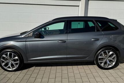 Seat Leon 151.391 km 9.300 € Bad Herrenalb 76332