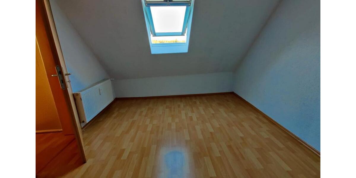 Dachgeschoßwohnung Pfinztal - 2 Zimmer, 34 m&sup2;, 125.000&euro; | Angebot:26215226