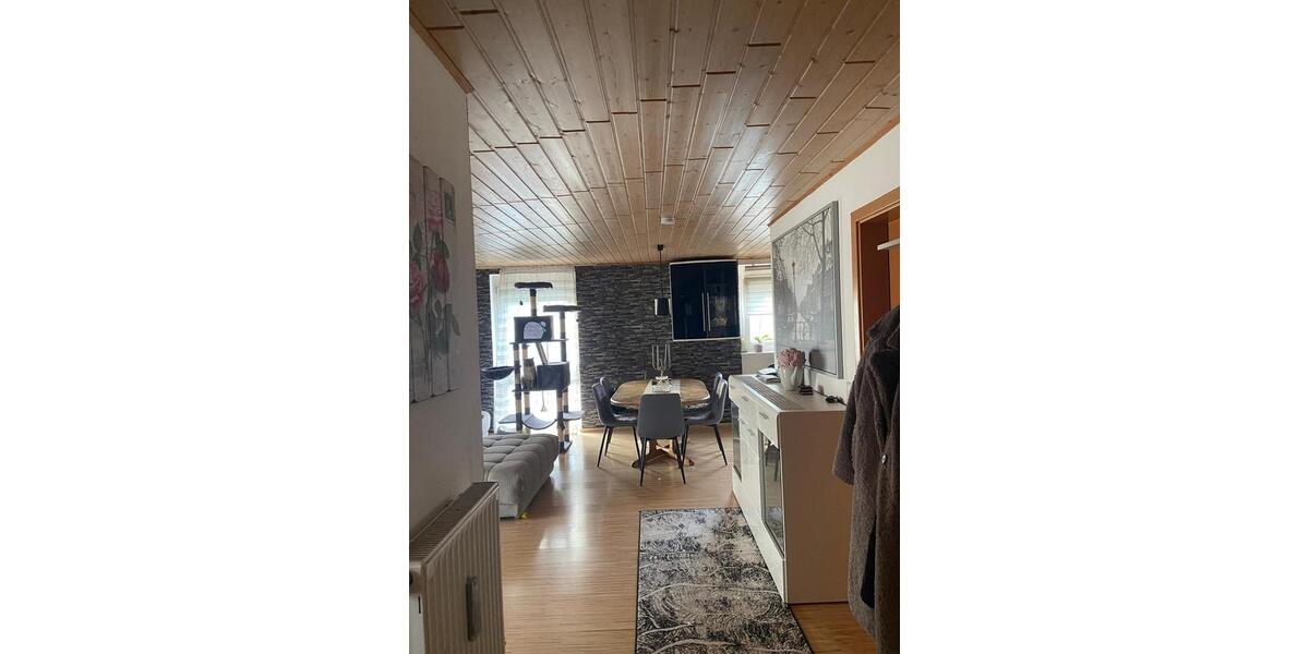 Maisonettenwohnung Vaihingen an der Enz - 4.5 Zimmer, 114 m&sup2;, 1.400&euro; | Angebot:25536449