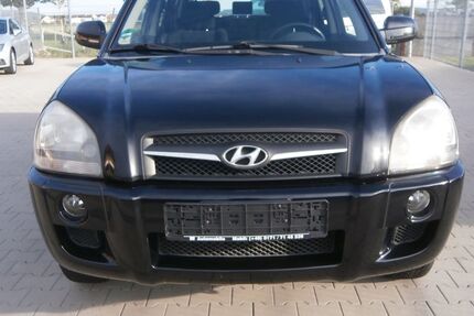 Hyundai TUCSON 222.000 km 1.700 € Stutensee 76297