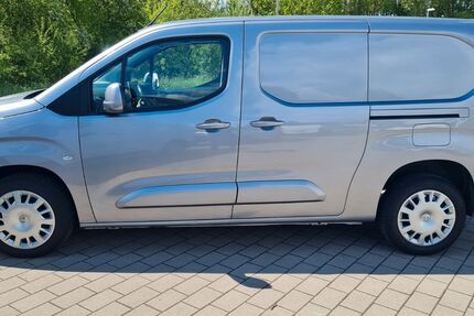Opel Combo 193.000 km 9.520 &euro; Oberderdingen Flehingen 75038