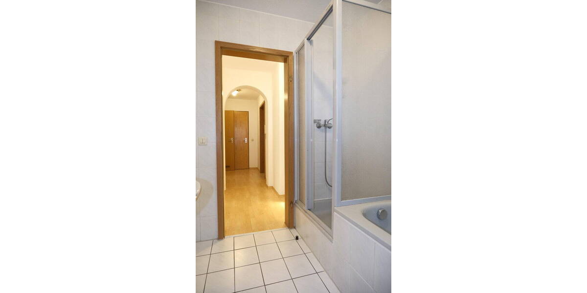 Etagenwohnung Pforzheim Nordstadt - 3 Zimmer, 80 m&sup2;, 259.500&euro; | Angebot:26472787