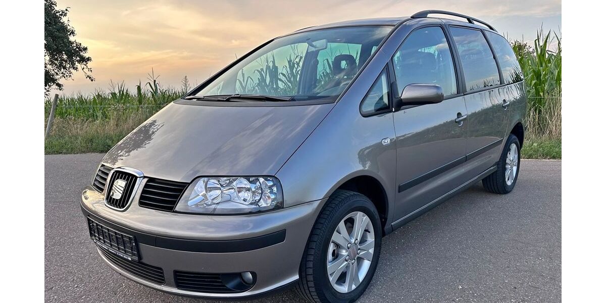 Seat Alhambra 40.000 km 14.800 &euro; Karlsbad 76307