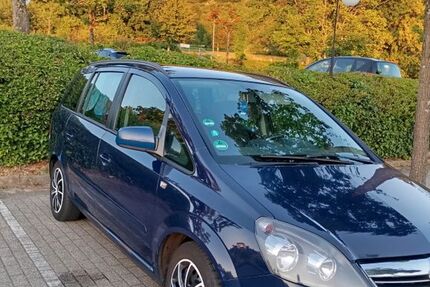Opel Zafira 403.000 km 950 &euro; Gaggenau 76571