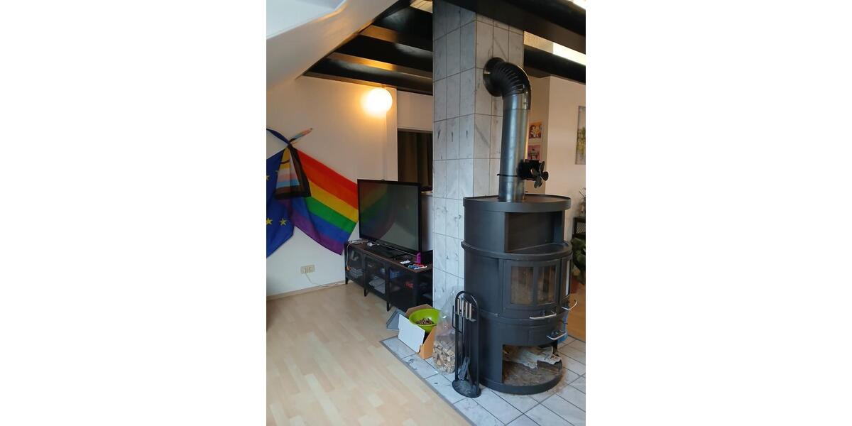 Dachgeschoßwohnung Karlsruhe Wettersbach - 3.5 Zimmer, 112 m&sup2;, 1.500&euro; | Angebot:24829815