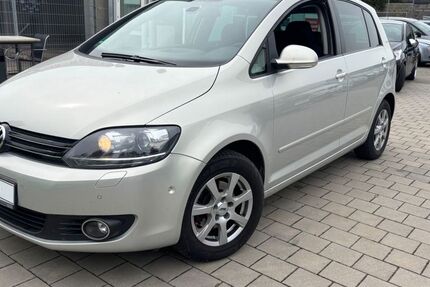 VW Golf Plus 122.000 km 5.699 &euro; Bruchsal-Untergrombach 76646