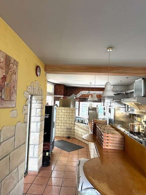 Durlach: Pizza-Service mit Stammkundschaft & Gastraum – Erfolgreich etabliert, sofort verfügbar! zimmer