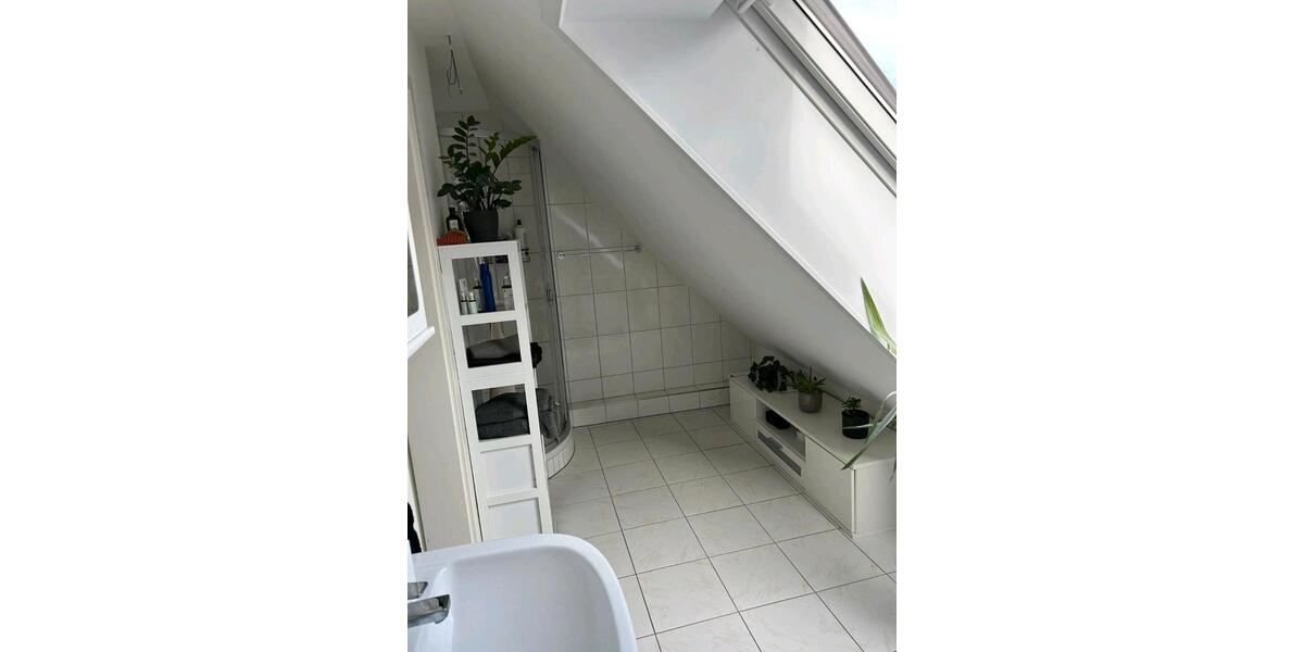 Dachgeschoßwohnung Pforzheim Eutingen - 2.5 Zimmer, 75 m&sup2;, 750&euro; | Angebot:25753220
