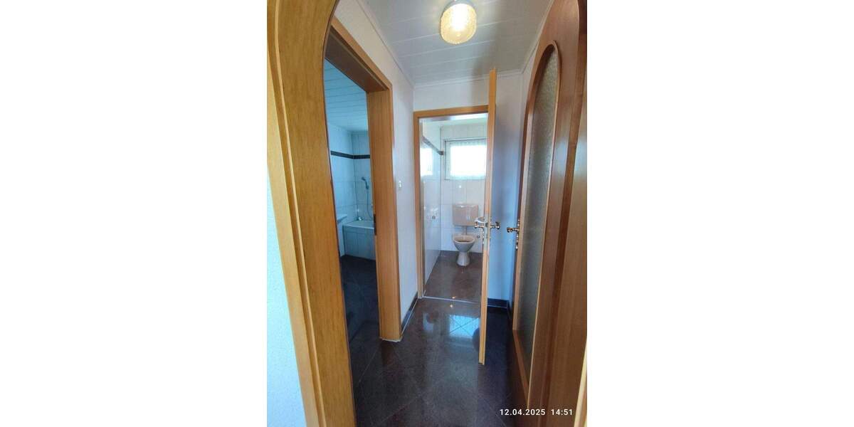 Mehrfamilienhaus, Wohnhaus Karlsruhe Grünwettersbach - 7 Zimmer, 200 m&sup2;, 430.000&euro; | Angebot:25798908