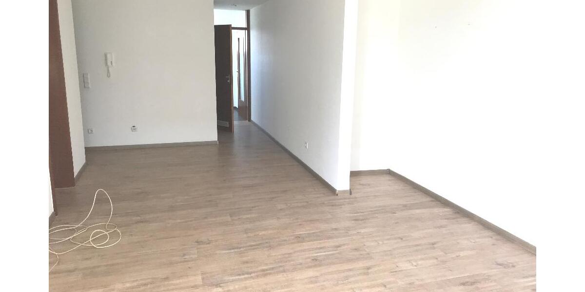Schöne, helle 2 Zi.-Whg. mit Balkon und Garage in Ditzingen-Heimerdingen zu verkaufen - Etagenwohnung Heimerdingen Heimerdingen | Angebot:26785290