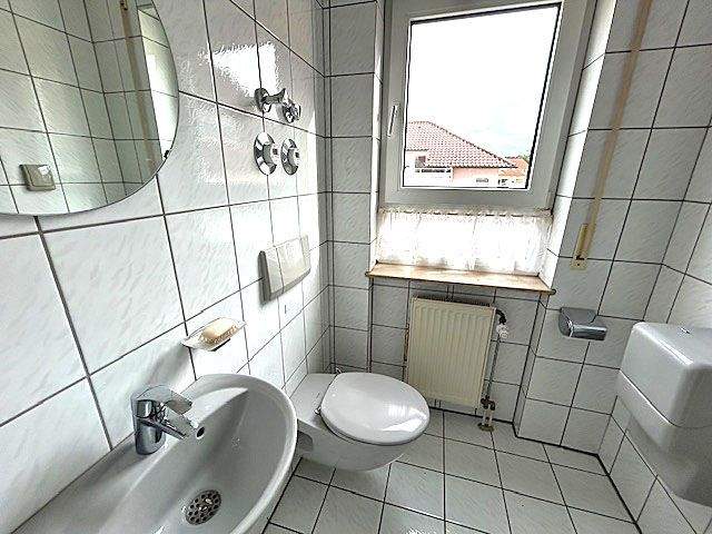 Etagenwohnung Birkenfeld - 4 Zimmer, 110 m&sup2;, 1.100&euro; | Angebot:25165712