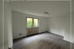 Etagenwohnung Pforzheim Nordstadt - 3 Zimmer, 95 m&sup2;, 990&euro; | Angebot:26130843
