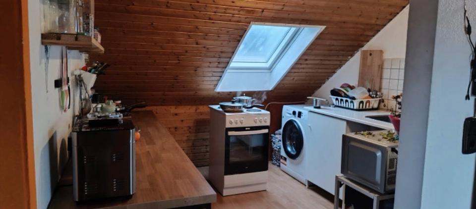 Dachgeschoßwohnung Straubenhardt - 1 Zimmer, 80 m&sup2;, 570&euro; | Angebot:26321300