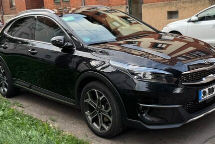 Kia XCeed 45.226 km 19.950 € Stuttgart 70378